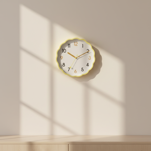 Horloge murale analogique en quartz personnalisée en forme de fleur, style moderne simple, en plastique pour salon - Product Image 2