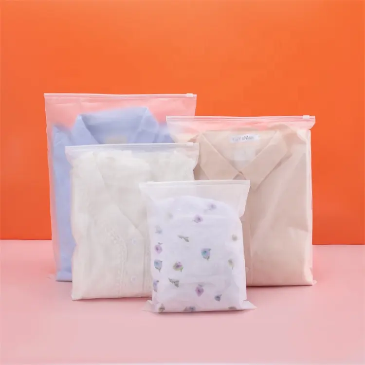 Contoh gratis Matte pakaian plastik tas ritsleting transparan Poly plastik pakaian dalam tas Ziplock