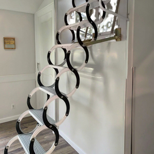 Échelle de grenier d'<span class=keywords><strong>escalier</strong></span> de grenier en acier pliable portative à télécommande moderne pour le stockage de grenier d'appartement/entrepôt sur mesure - Product Image 1