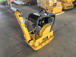 Composant de noyau de moteur de compacteur à plaque vibrante bidirectionnelle réversible 38KN à haute efficacité HZR330 pour le compactage du sol - Product Image 5