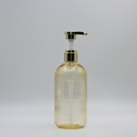 Bouteille Pompe PET Rayée Verticale 300ml 500ml Ambrée Transparente Blanche pour Shampooing, Pompe à Lotion Dorée, Sérigraphiée, Vierge