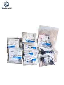 E3T-SL11 E3TSL12 E3T สวิตช์โฟโตอิเล็กทริค เซ็นเซอร์อุตสาหกรรม สวิตช์ตรวจจับระยะใกล้ อุปกรณ์ตรวจจับอินฟราเรด ปรับความไวได้ - Product Image 1