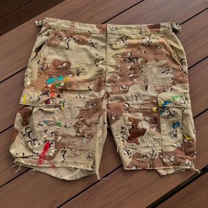 Pantalones Cortos Cargo de Camuflaje con Estampado DTG, Estilo Urbano, Corte Vanguardista, Holgados, Desgastados, Rotos, con Bolsillos Holgados - Product Image 2