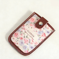 Dompet Kulit Sintetis Motif Bunga dengan Desain Multi-Fungsi, Kancing Sederhana dan Mudah Dibuka