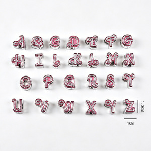 Directo de Fábrica: Cuentas de Aleación Rosas con Letras y Diamantes de Imitación, de Orificio Grande, Accesorios DIY para Pulseras de Dijes, Estilo de Dibujos Animados - Product Image 3