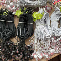Penjualan Terbaik earphone In-Ear berkabel 3.5mm dengan Bass kuat dan mikrofon earbud musik untuk Afrika