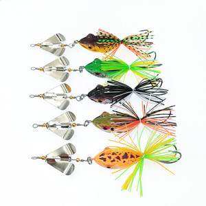 เหยื่อ<span class=keywords><strong>ตก</strong></span><span class=keywords><strong>ปลา</strong></span>แบบ<span class=keywords><strong>กบ</strong></span>แกะสลัก ขายดี พร้อมหางหมุน เหยื่อปลอมสำหรับ<span class=keywords><strong>ตก</strong></span><span class=keywords><strong>ปลา</strong></span>แบส เหยื่อ<span class=keywords><strong>ตก</strong></span><span class=keywords><strong>ปลา</strong></span>ลอยน้ำ - Product Image 4