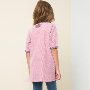 Chemises à manches courtes personnalisées pour jeunes filles, vêtements décontractés de marque, provenant d'une usine chinoise en gros - Product Image 2