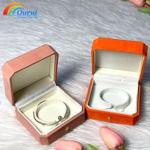 Estuche de Joyería Octagonal Premium en Stock con Cierre de Botón para Anillos y Brazaletes en Acabado de Terciopelo Rosa, Elegante Caja de Almacenamiento - Product Image 4