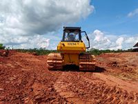 Bulldozer d'occasion SEM 818F 818D 197HP 17 tonnes SLGP avec ripper et lame SU, attache rapide hydraulique d'origine Caterpillar, en Chine