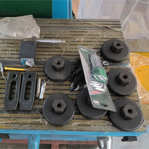 T7220C Fraiseuse à alésage fin vertical à double broche Moteur de haute précision pour bloc-cylindres moteur et trous de revêtement - Product Image 4