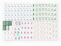 Personalisiertes Modernes Acryl-Amerikanisches Mahjong-Set mit Faltbaren Gestellen, Individuell Graviertem Design, Grün, 4-Schicht-Edition, 160-Teilig