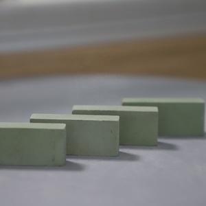 Pierre à aiguiser en carbure de silicium vert haute fiabilité pierre à aiguiser carrée bâton de rodage avec chanfrein OEM personnalisable - Product Image 6