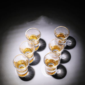 カスタマイズされたロゴラウンド1.5オンスゴールデンショットグラス、ヘビーベースウイスキーショットグラステイスティングテキーラシューターグラス - Product Image 2