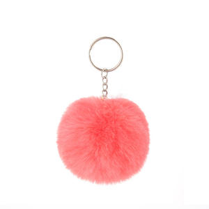 Porte-clés <span class=keywords><strong>en</strong></span> fausse <span class=keywords><strong>fourrure</strong></span> douce <span class=keywords><strong>Pompon</strong></span> Boule de <span class=keywords><strong>fourrure</strong></span> de lapin moelleuse Porte-clés pour femmes Charme de sac Pompons <span class=keywords><strong>en</strong></span> peluche colorés Vente <span class=keywords><strong>en</strong></span> gros <span class=keywords><strong>en</strong></span> vrac - Product Image 5