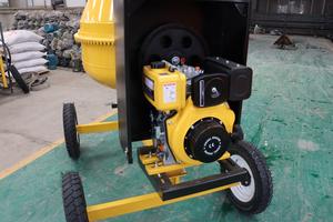 Piccola betoniera verticale portatile con capacità elevata 350 ~ 700 L per la costruzione - Product Image 6