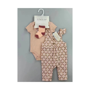 Tute e calzini di alta qualità per neonati tute e calzini per bambini 3 pezzi carino cartone animato vestito 0-18m per ragazzi e ragazze vestito morbido di cotone - Product Image 1
