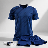Ensemble de tenue de football bleu roi à motif matriciel, maillot, short, chaussettes, personnalisable, vente en gros, séchage rapide, 100% polyester, imprimé par transfert thermique