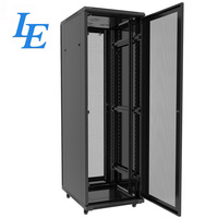 Armoire de serveur 42U 19 pouces, rack audio, équipement de centres de données, racks 19 pouces en acier SPCC, protection IP20, en stock