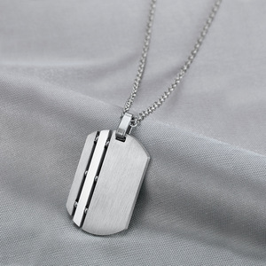 Collar con colgante de acero inoxidable pulido con espejo estilo <span class=keywords><strong>Milita</strong></span> chapado en oro para hombres - Product Image 3