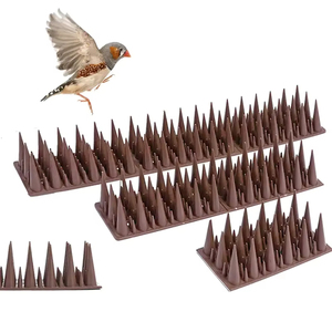 Púas antipájaros humanas con disuasor de gatos, alfombrilla duradera antipájaros y antigatos para jardín - Product Image 1