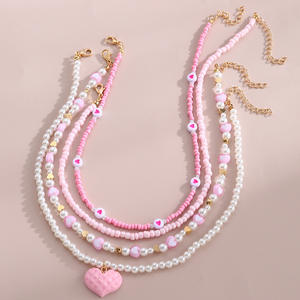 प्यारे दिल की तितली के साथ हाथ से बनाया सोने की प्लेटेड प्रेम हार, लड़कियों के लिए दोस्ती चोकर - Product Image 4