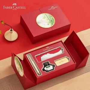 Confezione Regalo <span class=keywords><strong>Faber</strong></span>-<span class=keywords><strong>Castell</strong></span> con <span class=keywords><strong>Penna</strong></span> Stilografica e <span class=keywords><strong>Penna</strong></span> per Firme, Adatta per Regali Aziendali per Ragazze, Colore Rosso e Oro, Punta Affusolata - Product Image 2