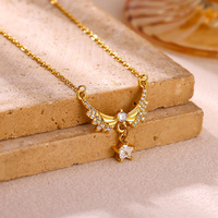 Collier en acier inoxydable Goutte d'eau Ailes d'ange pour femme, micro-incrusté de zircon, design de niche, luxe léger, tendance, pour soirée, ras du cou