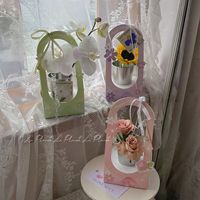 Boîtes à fleurs portables, paniers floraux pour la fête des mères, fournitures d'emballage en papier, contenants à fleurs et sacs cadeaux
