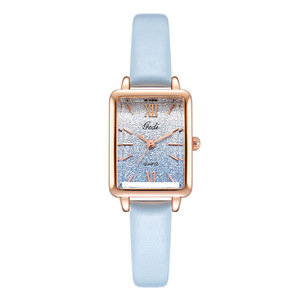 Montre pour femme avec cadran carré à dégradé créatif, mode de niche, bracelet en cuir, montre à quartz pour étudiants - Product Image 3