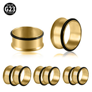 سدادات نفق الأذن من التيتانيوم الصلب بطلاء ذهبي براقة مفردة G23 سدادات تمديد أذن مكشكشة مجوفة مجوهرات ثقب الأذن - Product Image 2