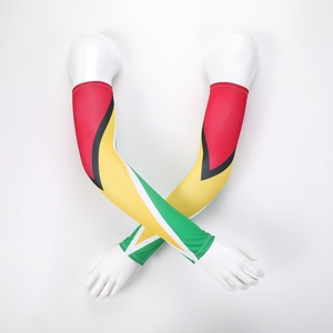Maniche Personalizzabili in Seta Ghiaccio con Bandiera Brasiliana per Calcio e Sport all'Aperto, Protezione Solare - Product Image 5