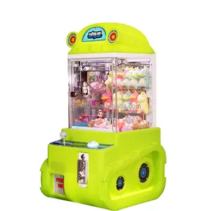 Sikke işletilen vinç ödül oyunu alıcı oyuncaklar Mini şeker vinç pençesi çocuk oyuncak alıcı makinesi satılık