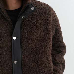 Manteau de veste Sherpa personnalisé automne hiver fabrication de vestes élégantes modernes personnalisées thermiques douces - Product Image 4