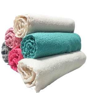 Serviette de lavage auto en microfibre Friend 30x40cm avec bordure dentelle pour polissage et detailing - Product Image 4