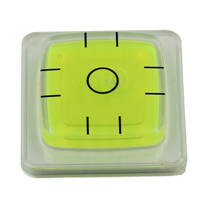 Nivel de burbuja cuadrado de acrílico verde 45x45x12mm para medición de nivelación de vehículos - Product Image 4