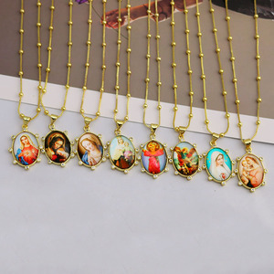 NZ1504 Collier plaqué or 18 ct CZ Saint Enfant Divin Jésus et la Vierge <span class=keywords><strong>Marie</strong></span> Cadeau catholique, Collier personnalisé Médaille Madone - Product Image 3