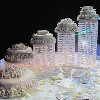 Support à gâteau en acrylique blanc de style européen de haute qualité, décoration de table pour centre de table de mariage, support à gâteau de fiançailles, décoration de table