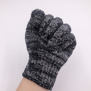 Bamboo Charcoal Bathing Gloves Exfoliating <strong>Scrub</strong> Gloves for <strong>Men</strong> Deep Cleansing Sponge Loofah Dead Skin Bath Brushes Scrubbers - Product Image 6