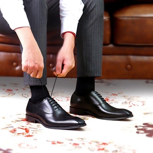 Nouvelles Chaussures en Cuir Décontractées pour Hommes, Sur Mesure, Meilleures Ventes, Imperméables, Semelles Épaisses en Caoutchouc, Finition Vernie, Fermeture à Lacets - Product Image 3
