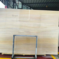 Carreaux de marbre beige clair en bois de Ginkgo, découpés sur mesure pour les atriums de centres commerciaux haut de gamme et les espaces de vente au détail design