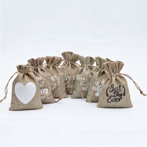 Sacchetto in Iuta (10x15cm) con Laccio all'Uncinetto e Cuore, <span class=keywords><strong>Bomboniera</strong></span> per <span class=keywords><strong>Matrimonio</strong></span> - Product Image 1
