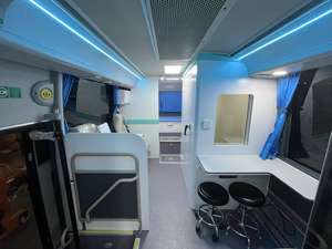 Unité d'examen mobile sur bus, véhicule médical préhospitalier, lit d'examen gynécologique avec radiographie et échographie - Product Image 6