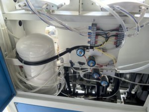 FS-915 Macchina Automatica Multistazione per Modellare Tomaie di <span class=keywords><strong>Scarpe</strong></span> in Pelle, Controllata da PLC, per Contornatura di Precisione di Talloni e Punte, 380V 1 - Product Image 6