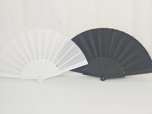 FAREA Abanico Plegable de Plástico Ecológico Hecho a Mano de 23 cm, Blanco y Negro, para Regalos Promocionales - Product Image 3