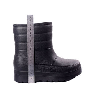 Bottes de pluie imperméables de haute qualité doublées de fourrure chaude Anti-huile Antidérapantes Chaussures d'hiver pour la pêche et l'agriculture Bottes thermiques à la cheville - Product Image 5