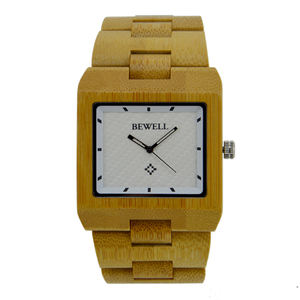 Montre en bois quartz Bewell OEM pour homme, montre carrée en bambou au style masculin - Product Image 4