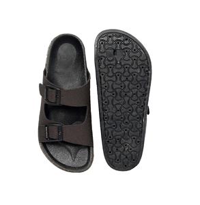 Sandalias de corcho con doble tira de ante sintético marrón, soporte de arco y punta abierta con hebilla - Product Image 1