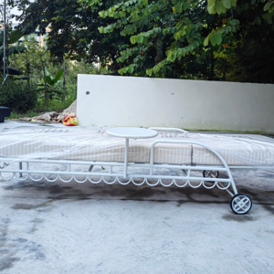 Chaise longue de style nouveau avec cadre en aluminium, personnalisable, portable, pliable, mobilier d'extérieur pour la piscine, la plage et les loisirs - Product Image 3