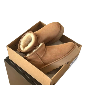 <span class=keywords><strong>Bottes</strong></span> de neige classiques UGAU MINI pour femmes, chaussures d'automne/d'hiver confortables en peau de mouton, en cuir naturel, semelle épaisse, chaudes - Product Image 1